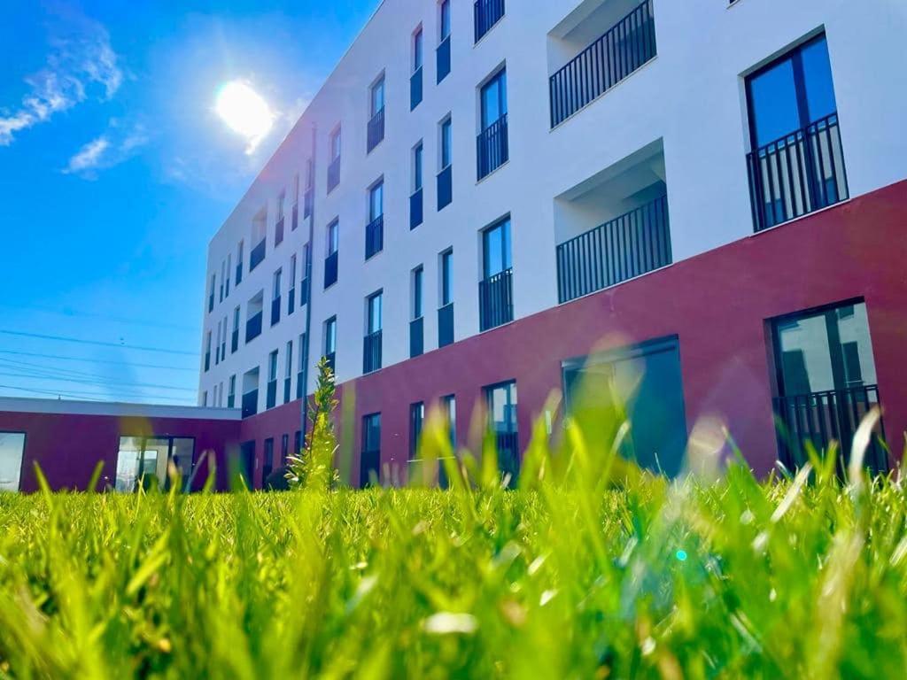 Cosy 2Br Apartment Near Tirana Airport - Self Check-In 24Hr Bagian luar foto